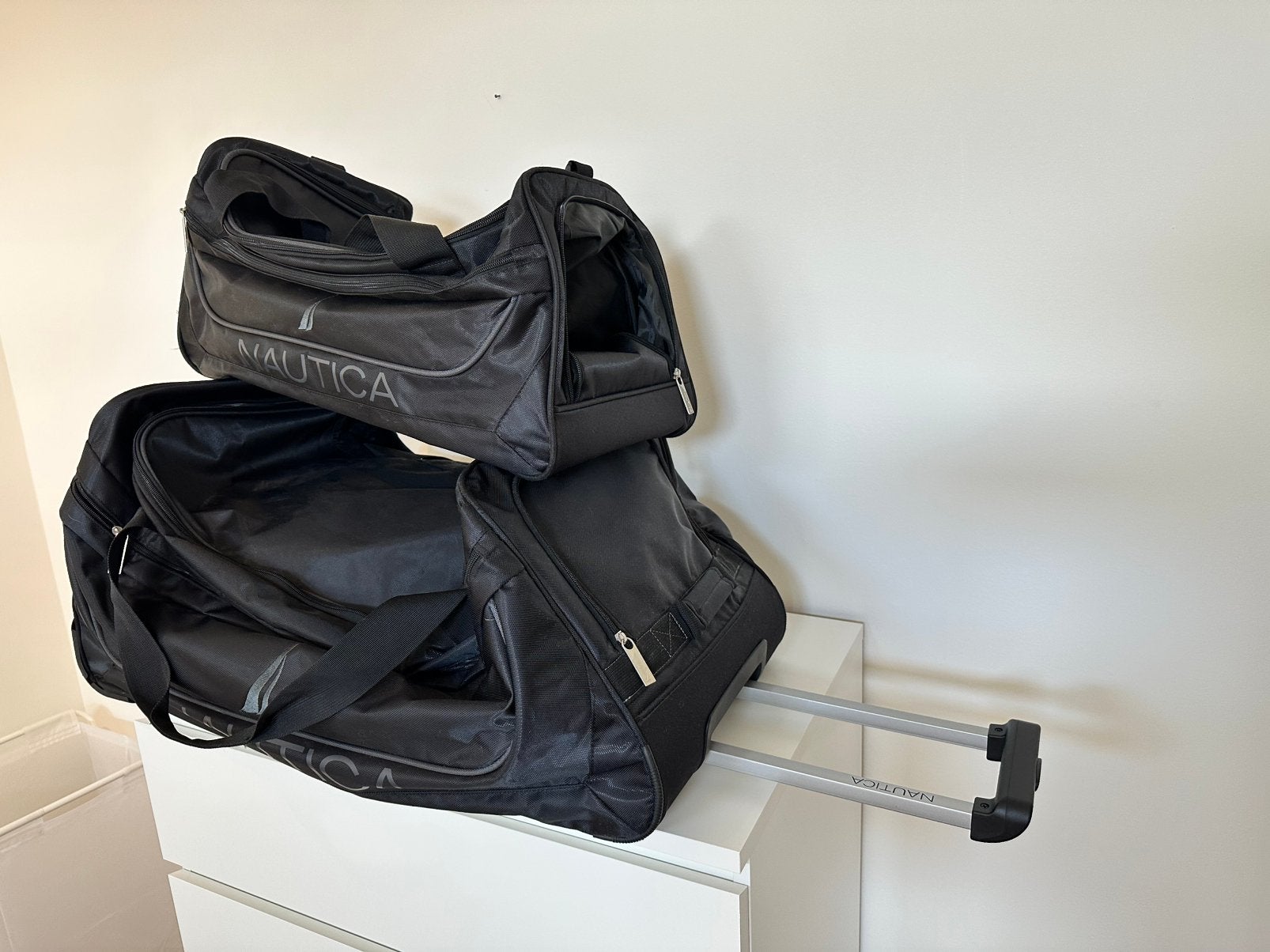 2 Nautica koffers, Ophalen, Zo goed als nieuw, Overige materialen, 70 cm of meer