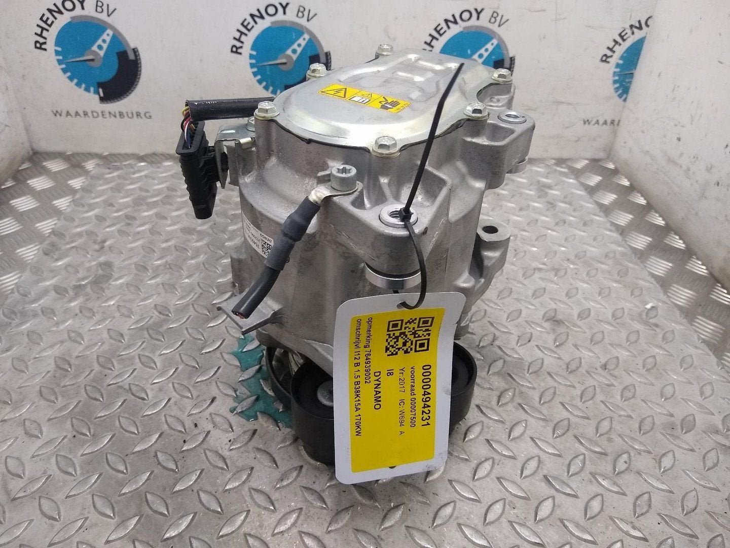 BMW I8 DYNAMO 2017, Ophalen of Verzenden, Gebruikt, ARN erkend