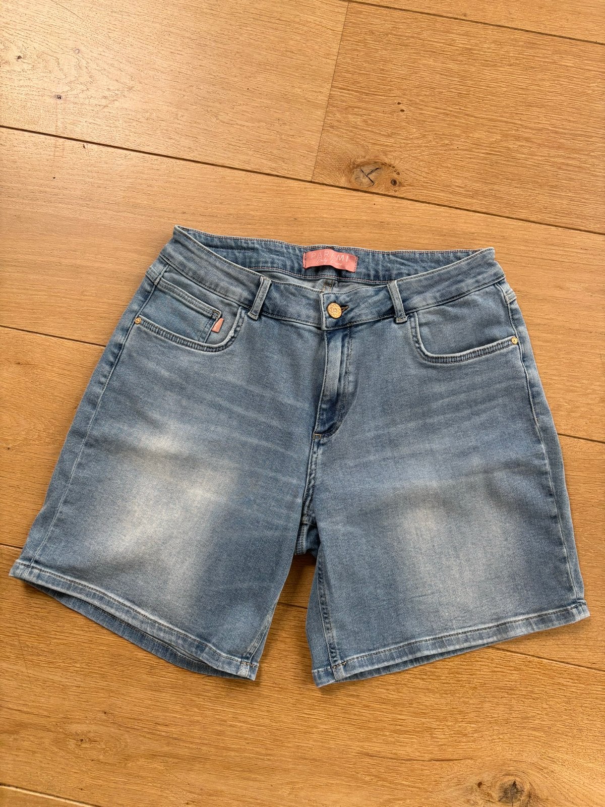 Parami korte broek maat 40, Kleding | Dames, Maat 38/40 (M), Kort, Blauw, Ophalen of Verzenden
