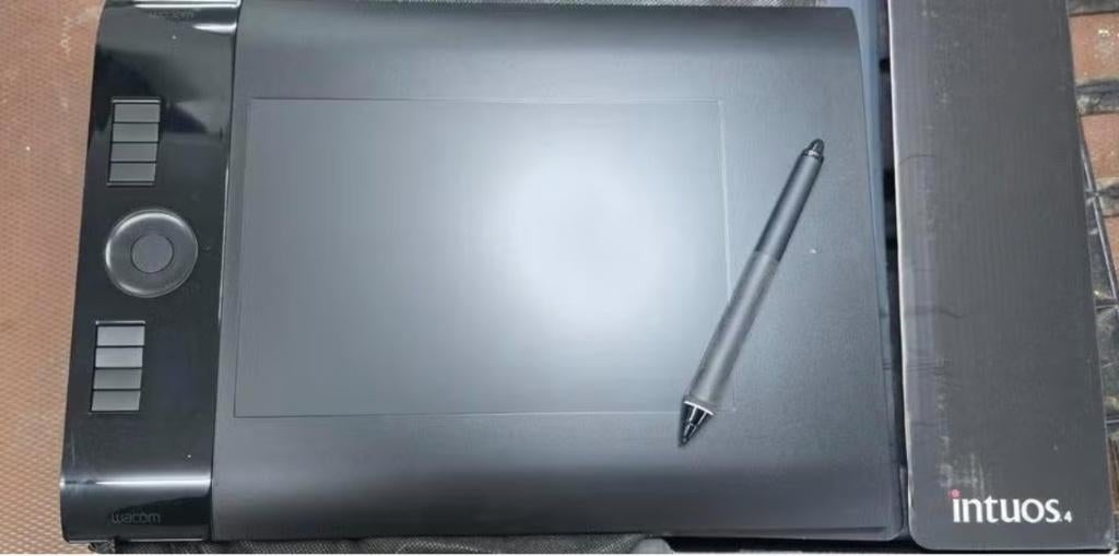Wacom Intuos 4 Wireless-tablet, Ophalen of Verzenden, Nieuw, Draadloos