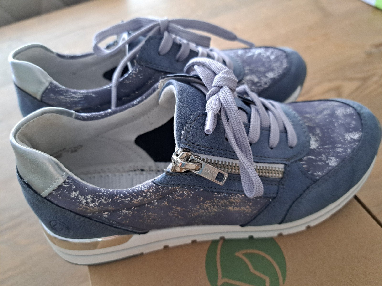 Sneakers, blauw, maat 36, Verzenden, Blauw, Sneakers of Gympen, Zo goed als nieuw