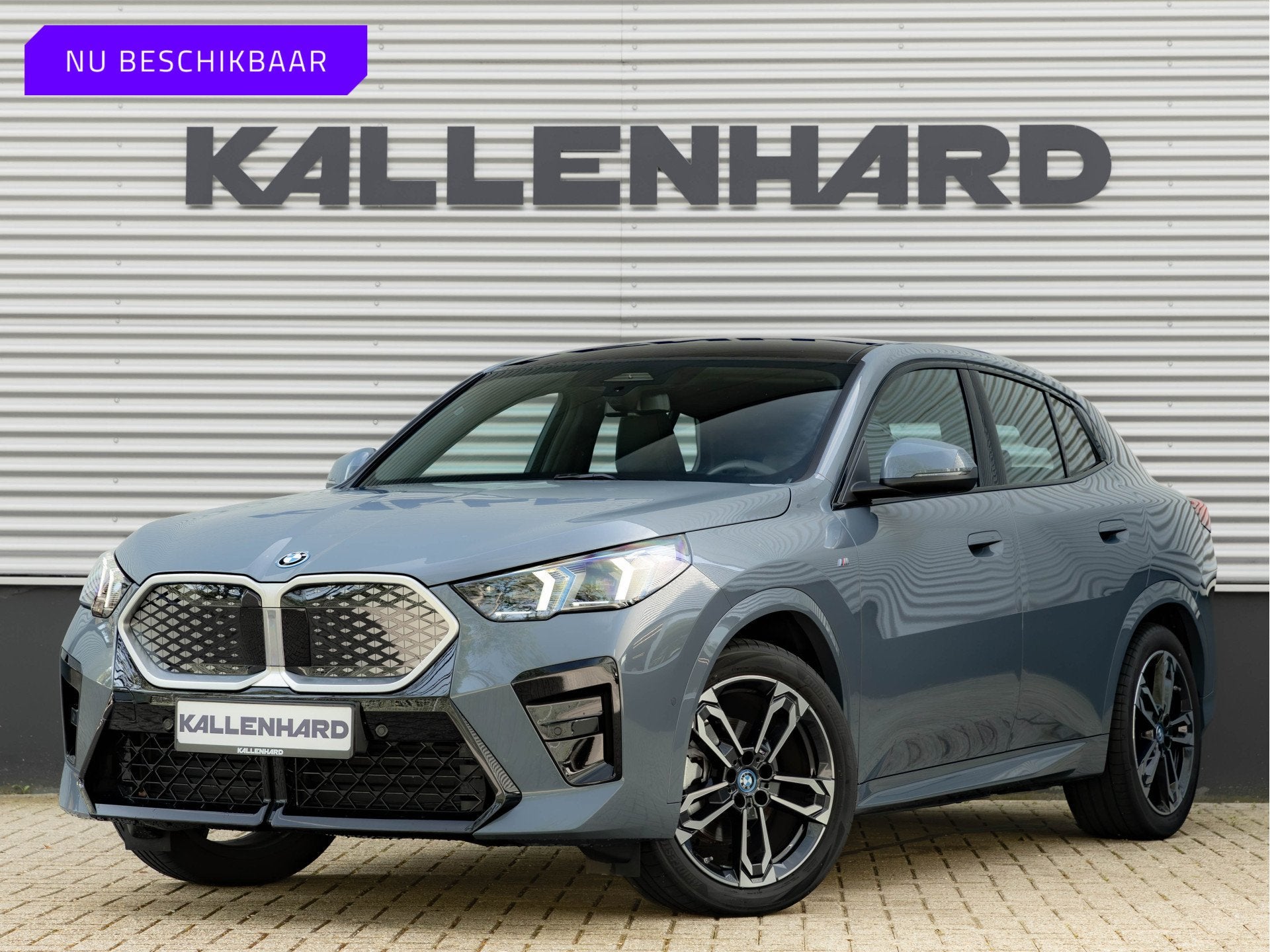 BMW iX2 eDrive20 M-Sport - Pano - Trekhaak - Memoryzetel - S, Auto's, 24 min, 204 pk, SUV of Terreinwagen, Zilver of Grijs