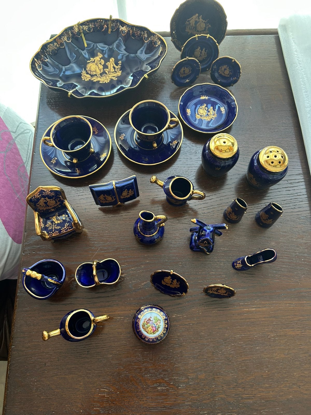 Limoges miniatuur servies, kleur blauw, Antiek en Kunst, Ophalen