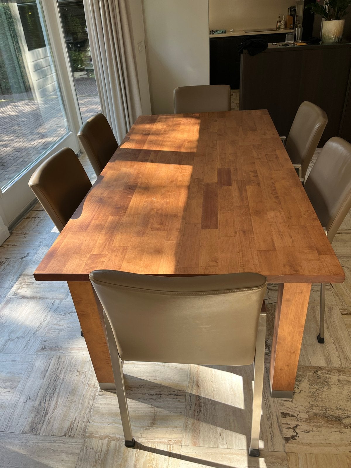 Massief noten houten eettafel met od zonder 6 stoelen, Ophalen, Gebruikt, 50 tot 100 cm, 150 tot 200 cm