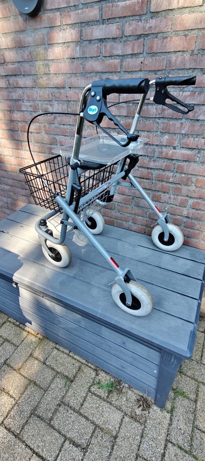 Rollator Quatro weinig gebruikt, Ophalen of Verzenden, Opvouwbaar