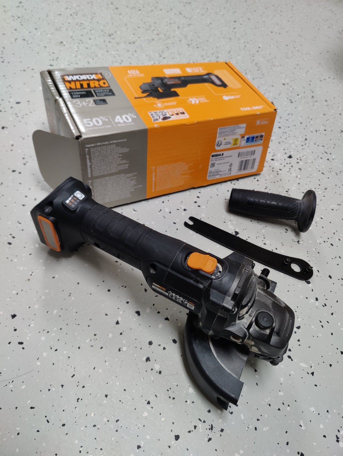 Worx Nitro Accu Haakse Slijper 20V WX814.9, Ophalen of Verzenden, Zo goed als nieuw, Minder dan 700 watt, Haakse handslijpmachine