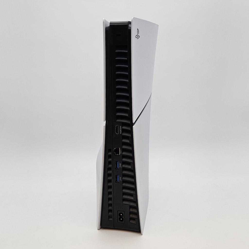 Playstation 5 Slim Digital 825GB + 1TB WD Black SSD Heatsink, Sony, Zo goed als nieuw, Support@sony.com, 1-7-1 Konan, Minato-ku
Tokyo 108-0075
Japan