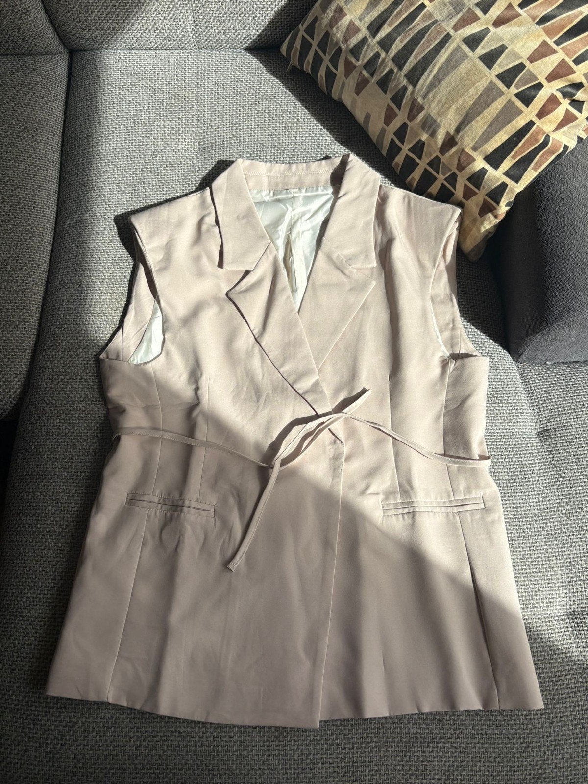 Mouwloze Blazer maat L, Kleding | Dames, Tops, Maat 38/40 (M), Ophalen of Verzenden, Zo goed als nieuw, Roze