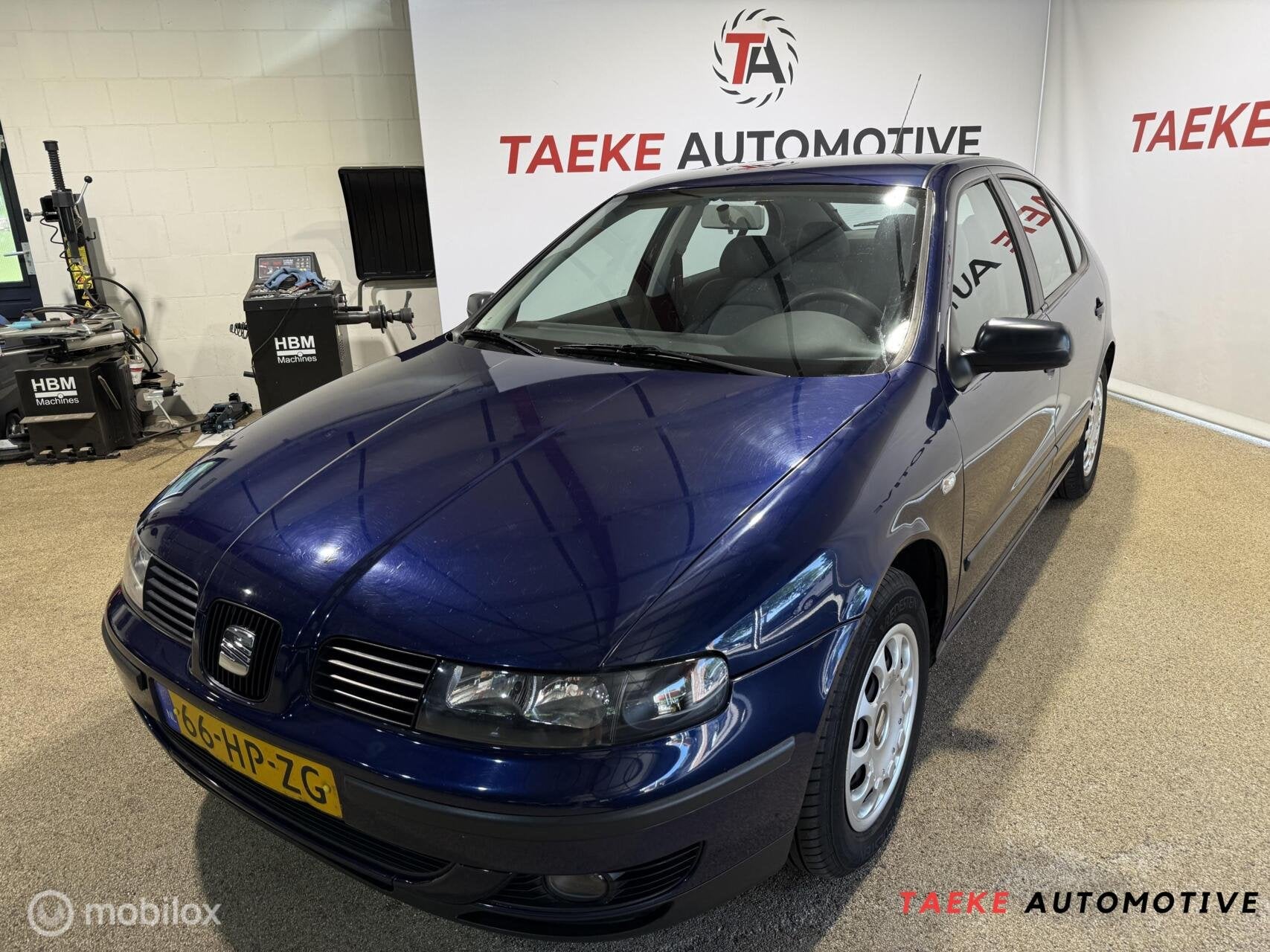 Seat Leon 1.8-20V Stella AUT/CLIMA/CRUIS/NAP/APK, Auto's, Seat, Gebruikt, 4 cilinders, 1781 cc, Metallic lak