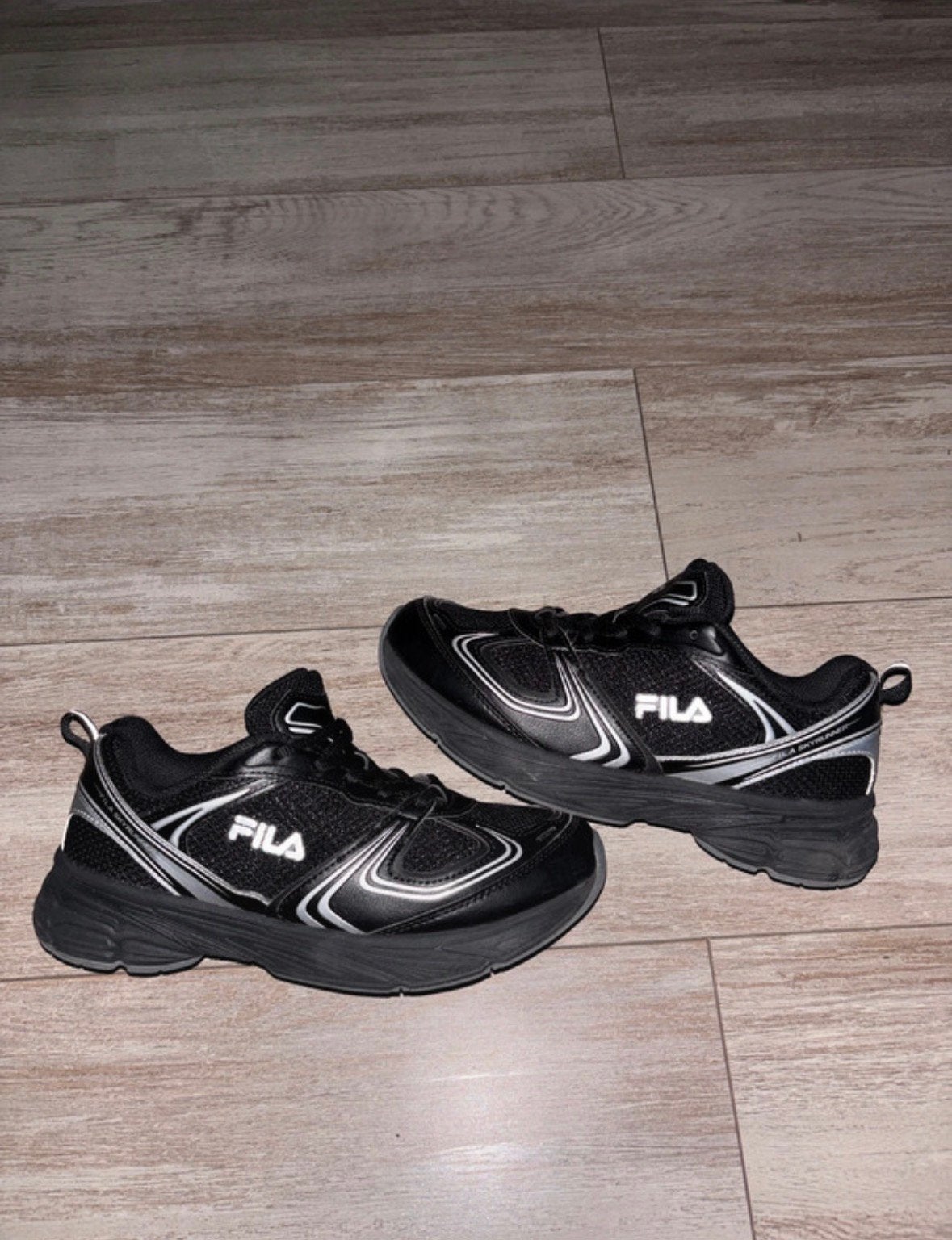 Fila Skyrunner zwart wit | Zo goed als nieuw | maat 39, Ophalen, Zwart, Sneakers of Gympen, Zo goed als nieuw