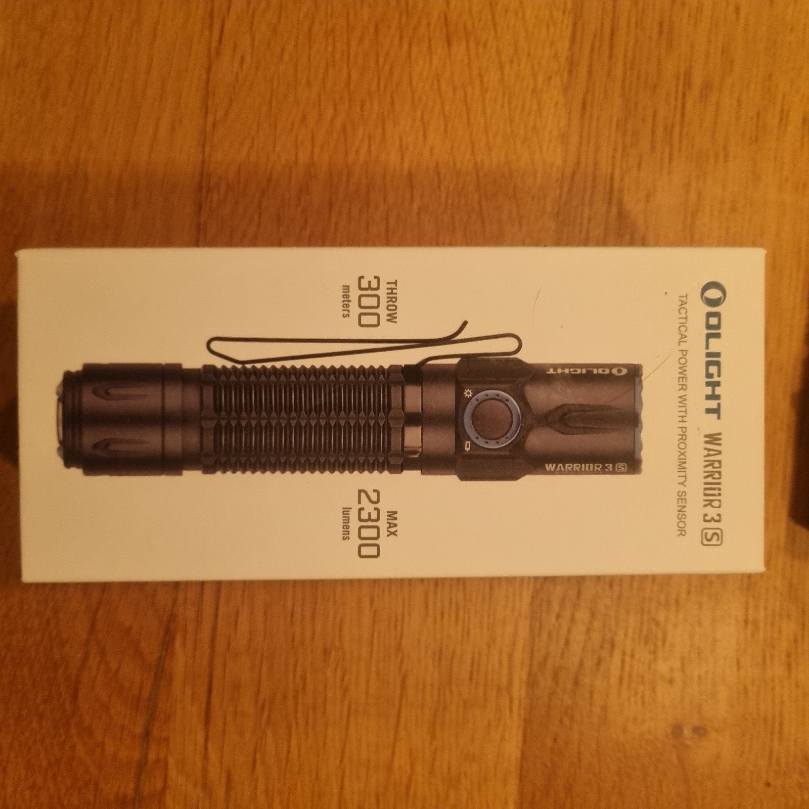 Olight Warrior 3S Tactische Zaklamp - Zo goed als nieuw, Ophalen, Zo goed als nieuw, Accu