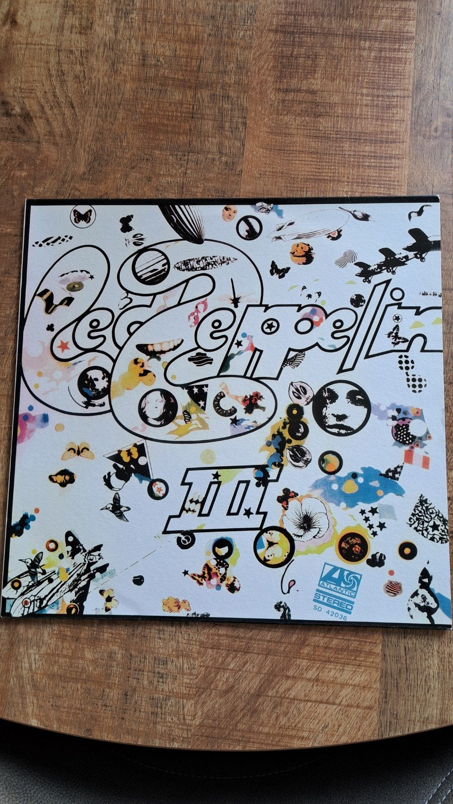 Led Zeppelin III - Blauw Vinyl LP, Ophalen, LP, Colored vinyl, Zo goed als nieuw