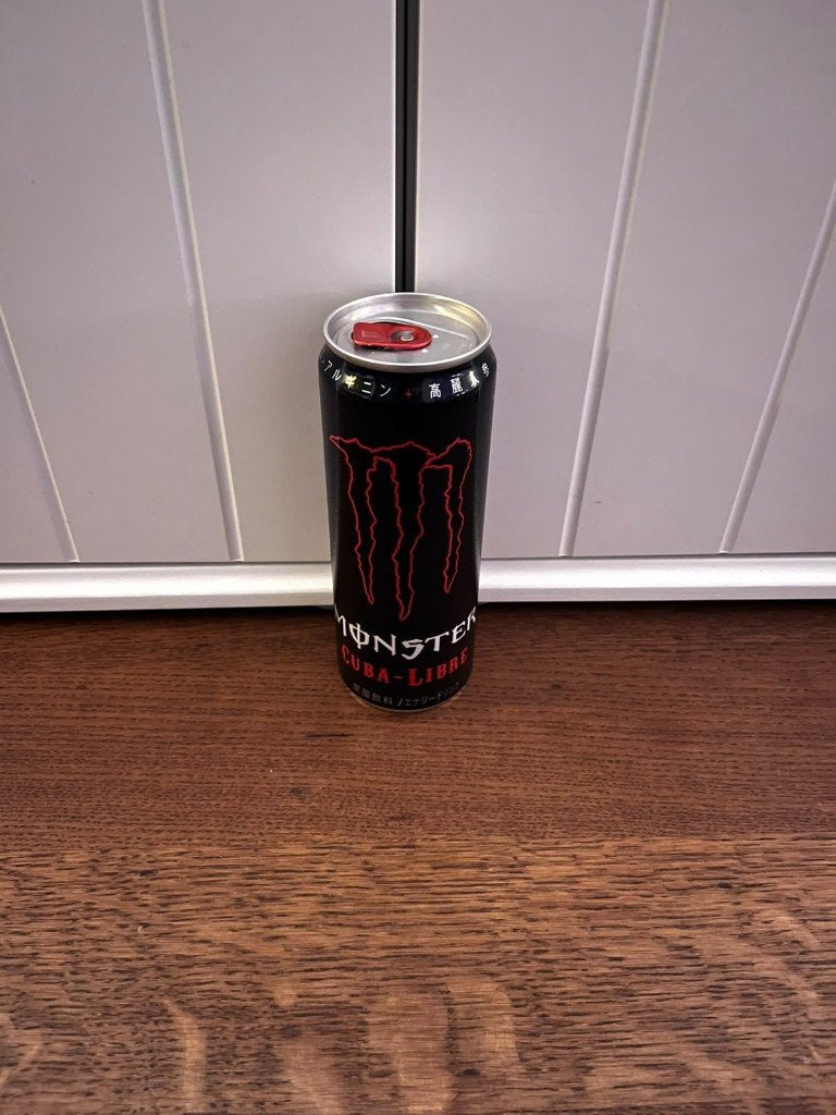 Monster Energy Blikken EU Leeg Deel 1, Verzamelen, Ophalen of Verzenden, Gebruikt, Overige, Overige merken