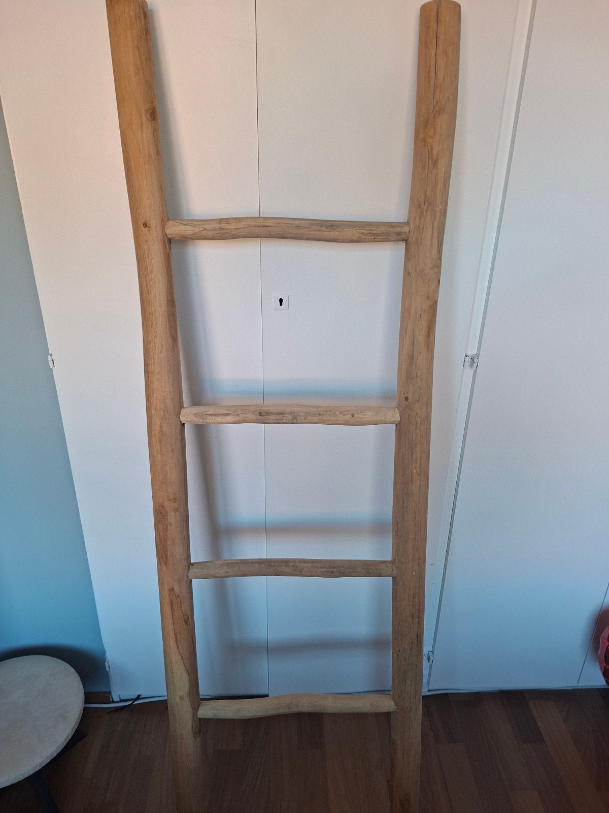 Decoratieve teak houten ladder 150x50 cm, Doe-het-zelf en Verbouw, Ophalen, Zo goed als nieuw, Ladder, Minder dan 2 meter
