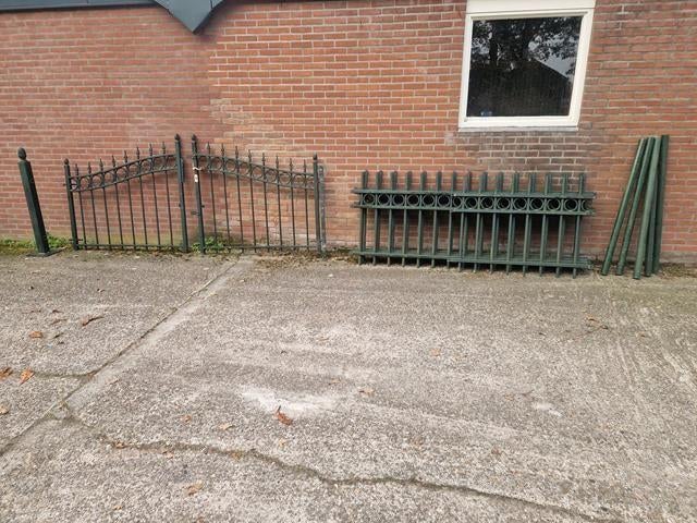 Metalen Hekwerk met Poort van 3 meter met 10 meter hekwerk, Tuin en Terras, Ophalen, Gebruikt, 100 tot 150 cm, Hekwerk met Poort