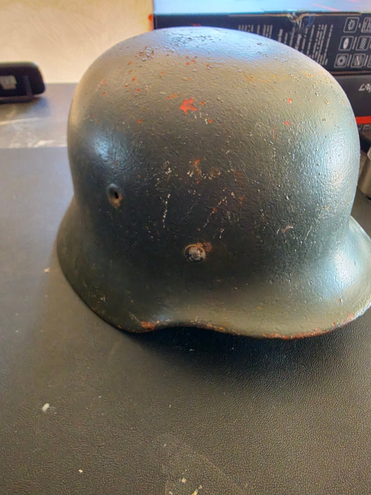 Duitse WO2 helm - Origineel militair verzamelobject, Verzamelen, Militaria | Tweede Wereldoorlog, Ophalen of Verzenden, Landmacht