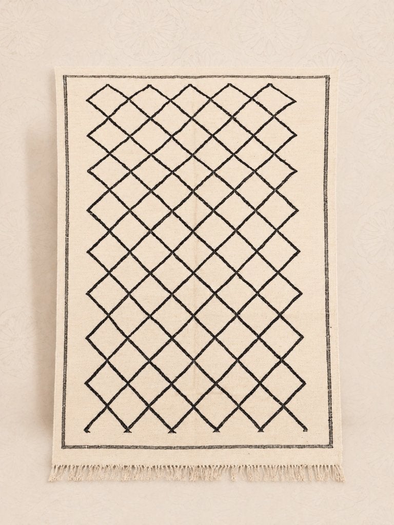 Marokkaanse tapijt handgewoven zwart wit, 100 tot 150 cm, Nieuw, 50 tot 100 cm, Ophalen of Verzenden