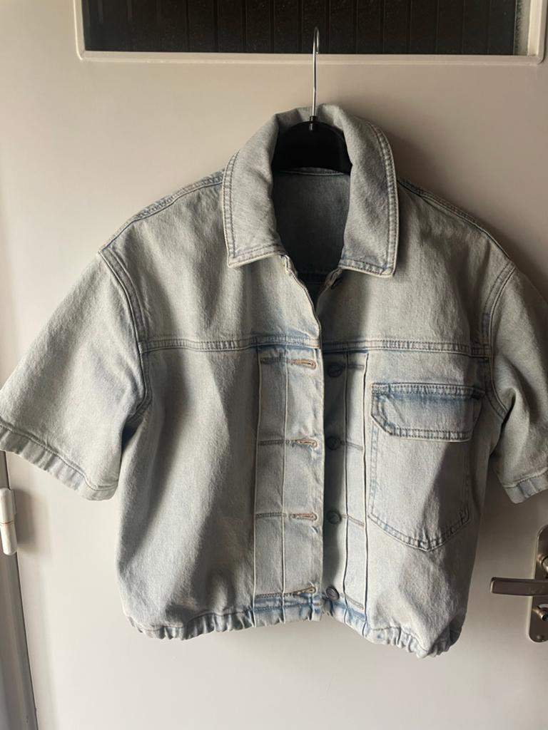 YAYA spijkerjack/blouse met korte mouwen - Licht denim, Kleding | Dames, Blouses en Tunieken, Ophalen of Verzenden, Nieuw, Maat 36 (S)
