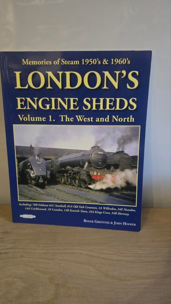 London's Engine Sheds Vol. 1: West & North (1950s-60s), Ophalen of Verzenden