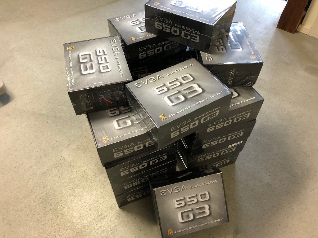 Nieuwe voedingen supernova G3 650w 80 plus gold, Ophalen of Verzenden, Nieuw