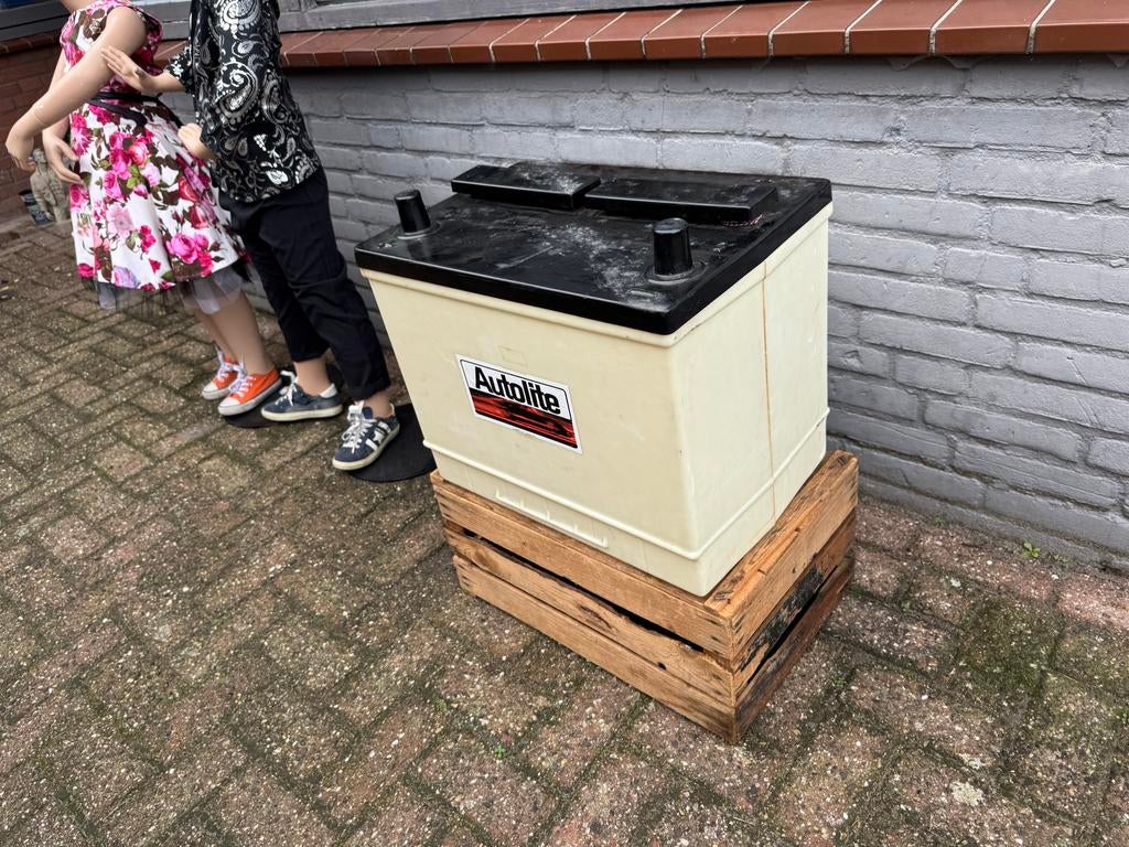 Grote Autolite accu - Klassieke auto Reclame, Ophalen, Gebruikt, Gebruiksvoorwerp, .