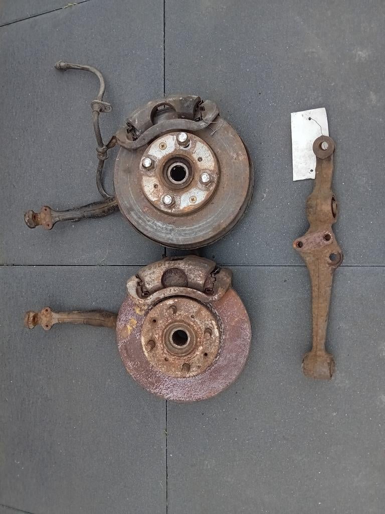 Honda crx ed9 wiefnaven & draagarm rechts, Ophalen, Gebruikt, Honda
