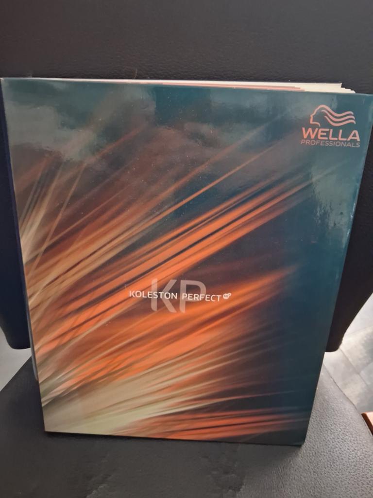 Wella Koleston Perfect haarkleuring + kleurenkaart, Ophalen of Verzenden, Nieuw, Overige typen
