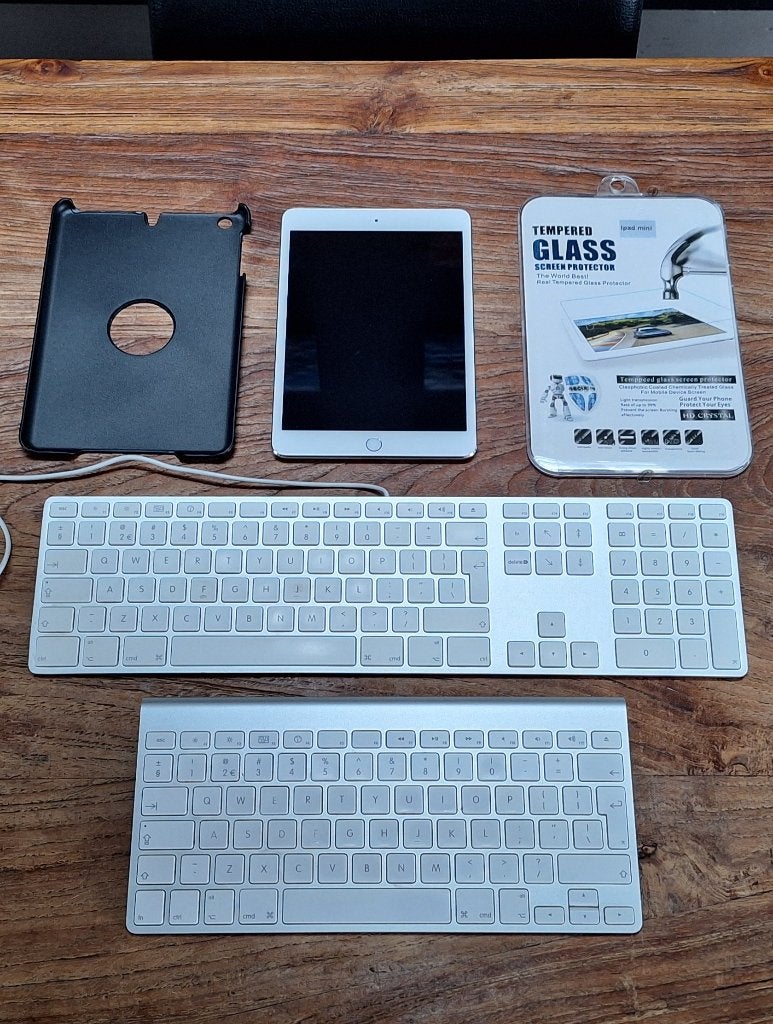 lot vintage Apple i-pad case toetsenborden keyboard numpad, Ophalen of Verzenden, Huis en Inrichting