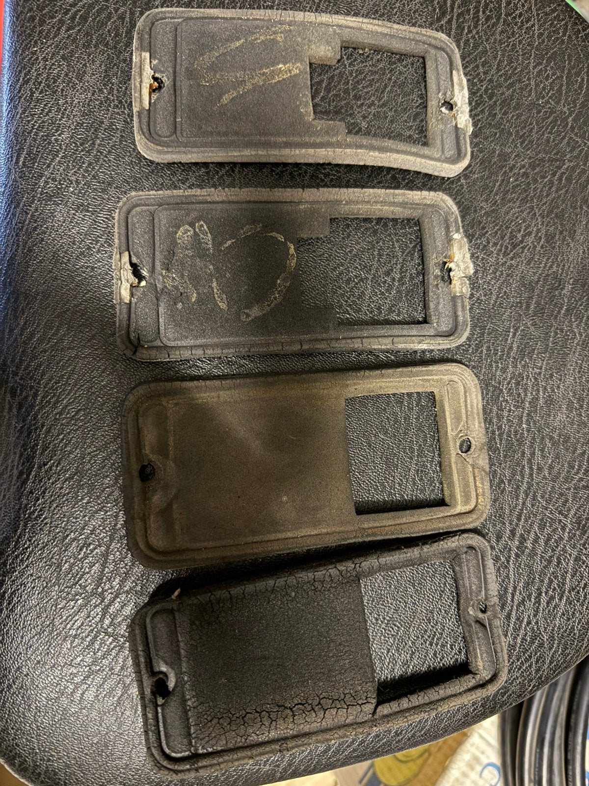 Te koop Chevy Van zijverlichting rubbers, Ophalen of Verzenden, Gebruikt, Amerikaanse onderdelen