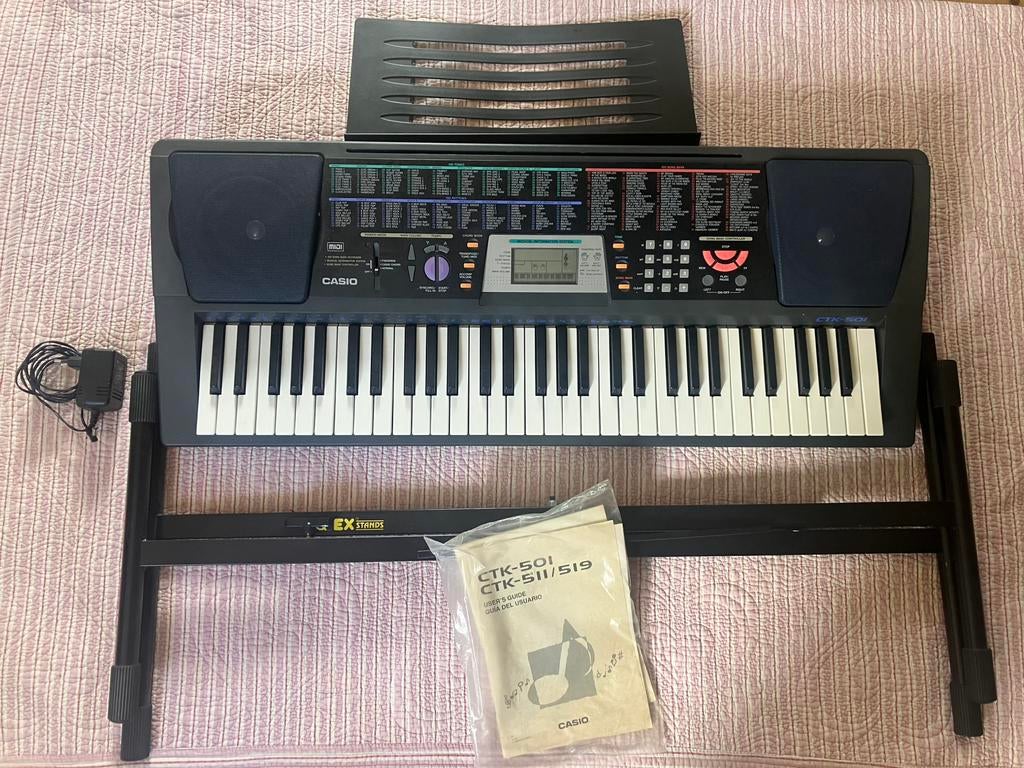 Casio keyboard ctk 501, Muziek en Instrumenten, Keyboards, Ophalen, Zo goed als nieuw, 61 toetsen, Casio
