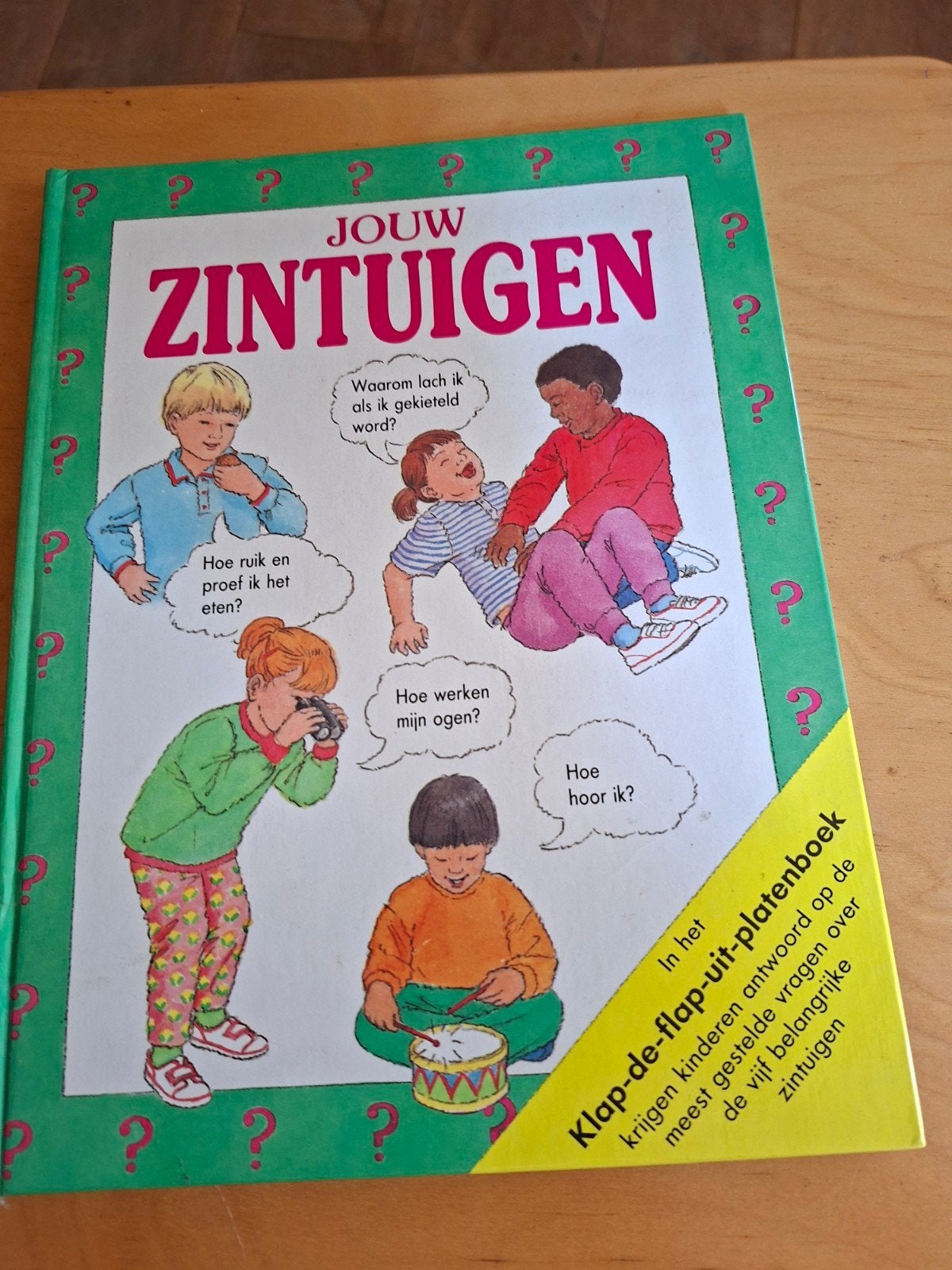Jouw Zintuigen - Klap-de-flap-uit-platenboek, Angela Royston, 3 tot 4 jaar, Ophalen of Verzenden, Zo goed als nieuw