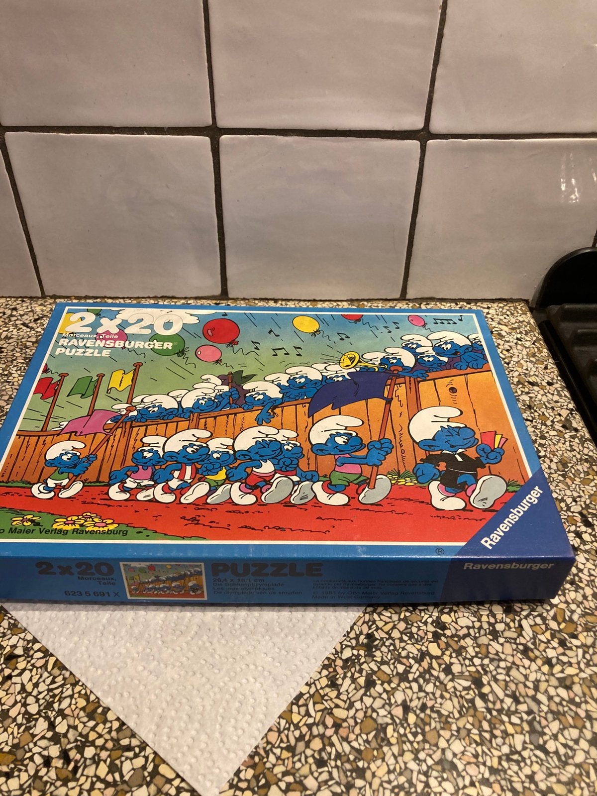 2 in 1 puzzel smurfen, Kinderen en Baby's, Speelgoed | Kinderpuzzels, Ophalen of Verzenden, Zo goed als nieuw