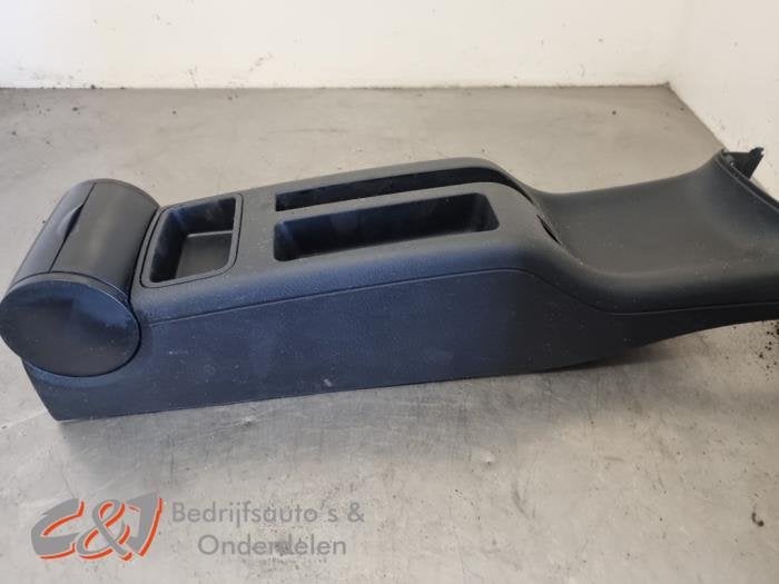 Middenconsoles van een Volkswagen Golf, Gebruikt, -, Volkswagen, -