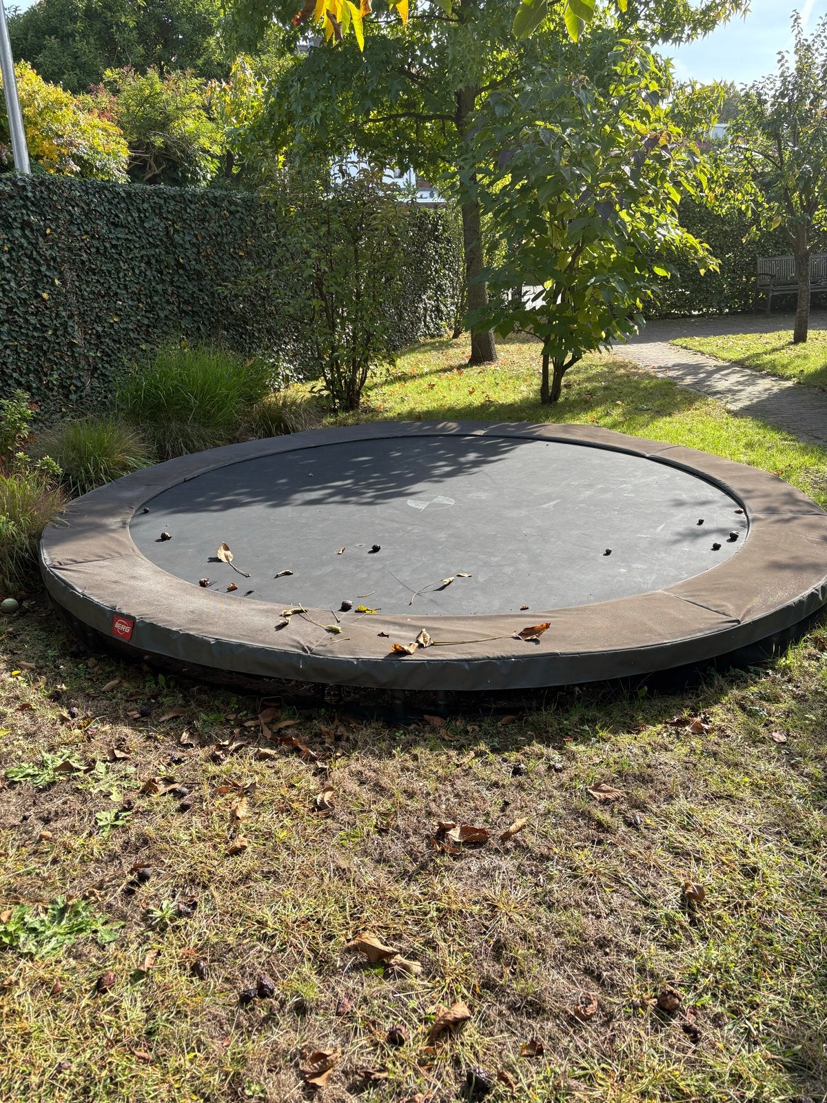 Berg InGround Trampoline, Ophalen, Gebruikt