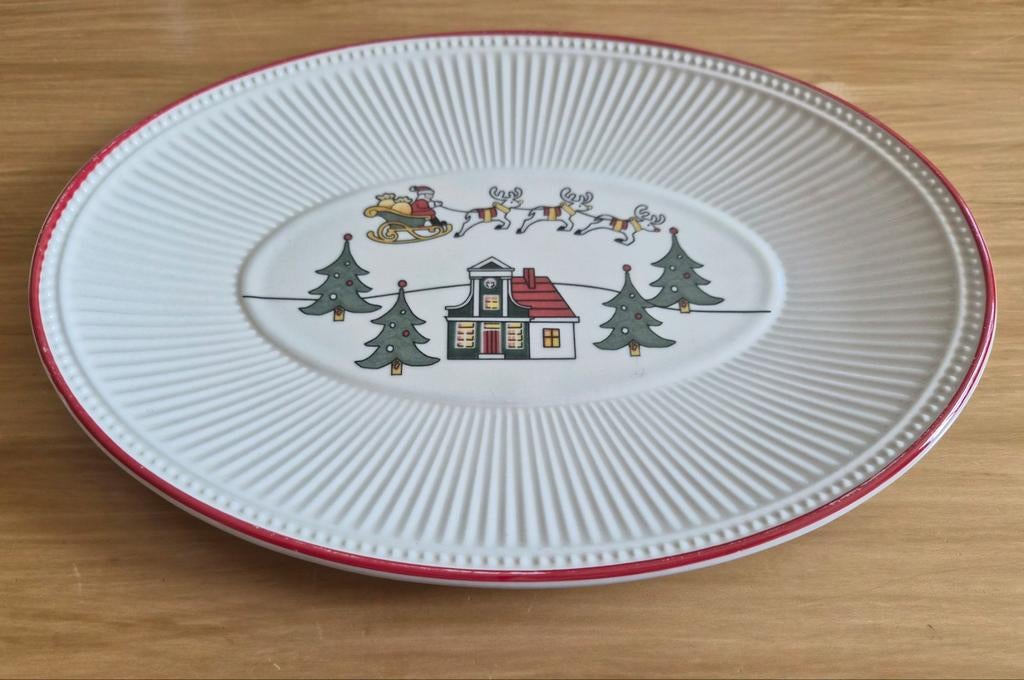 Wedgwood Kerstservies Ovaal Schaaltje 26x19 cm, Ophalen of Verzenden, Wedgwood, Porselein, Schaal of Schalen