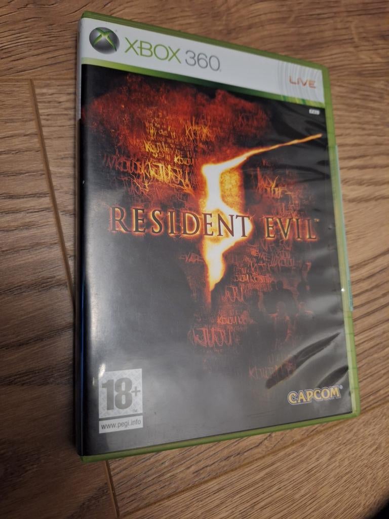 Resident Evil 5 - Xbox 360 (Horror Actie), Spelcomputers en Games, Avontuur en Actie, Online, Gebruikt, Vanaf 18 jaar