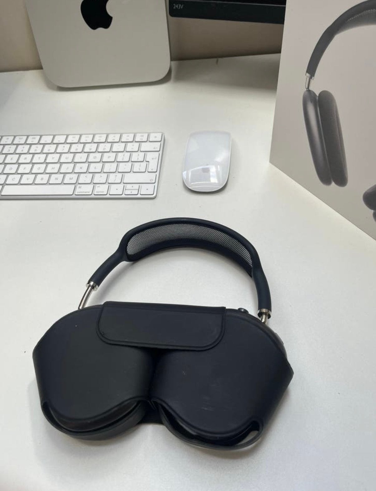 Airpods max met extra case!, Ophalen of Verzenden, Zo goed als nieuw, Overige merken