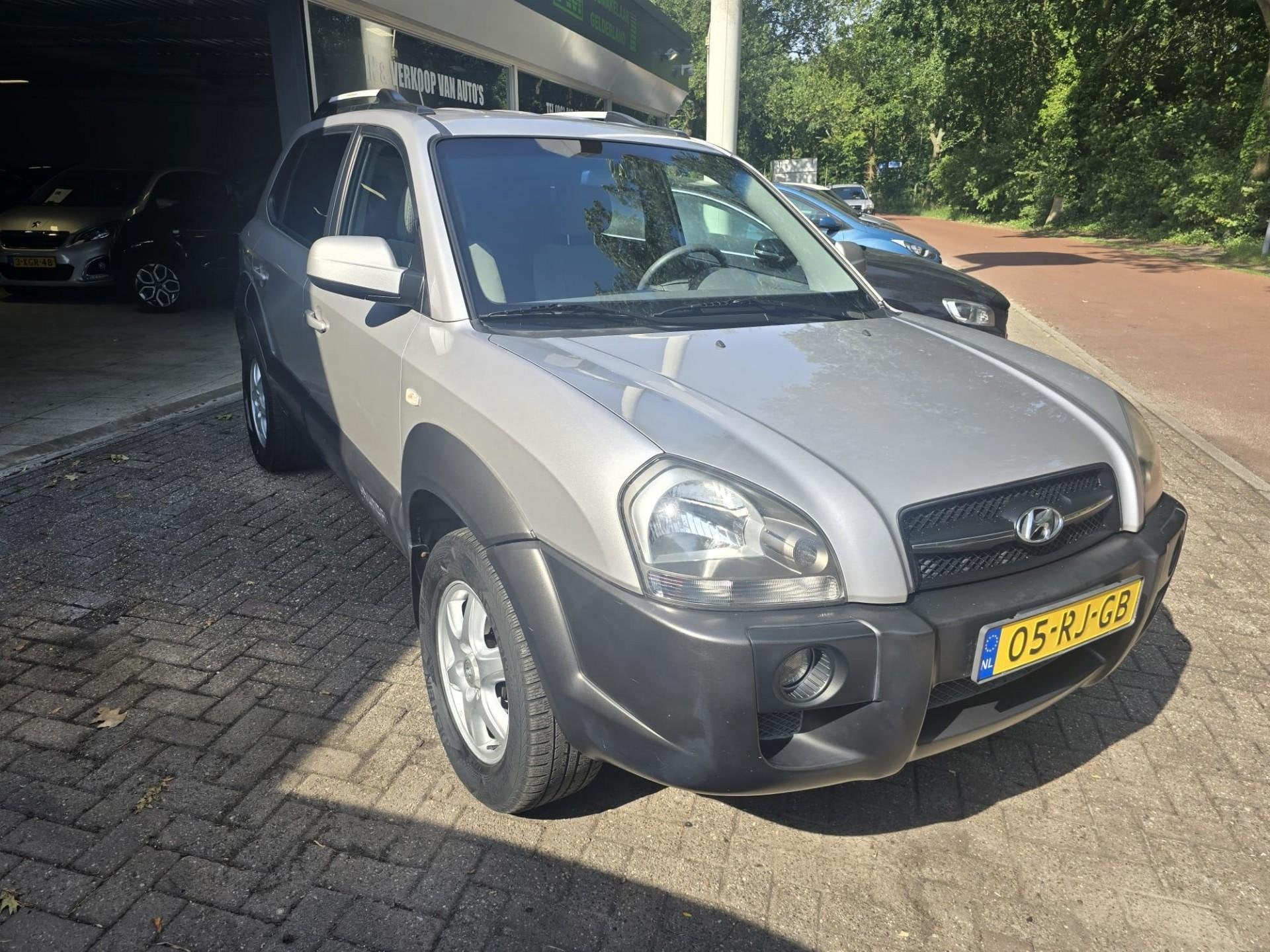 Hyundai Tucson 2.0i Dynamic | NIEUWE APK |3/6 OF 12 MND GARA, Auto's, Stof, Gebruikt, 4 cilinders, Origineel Nederlands