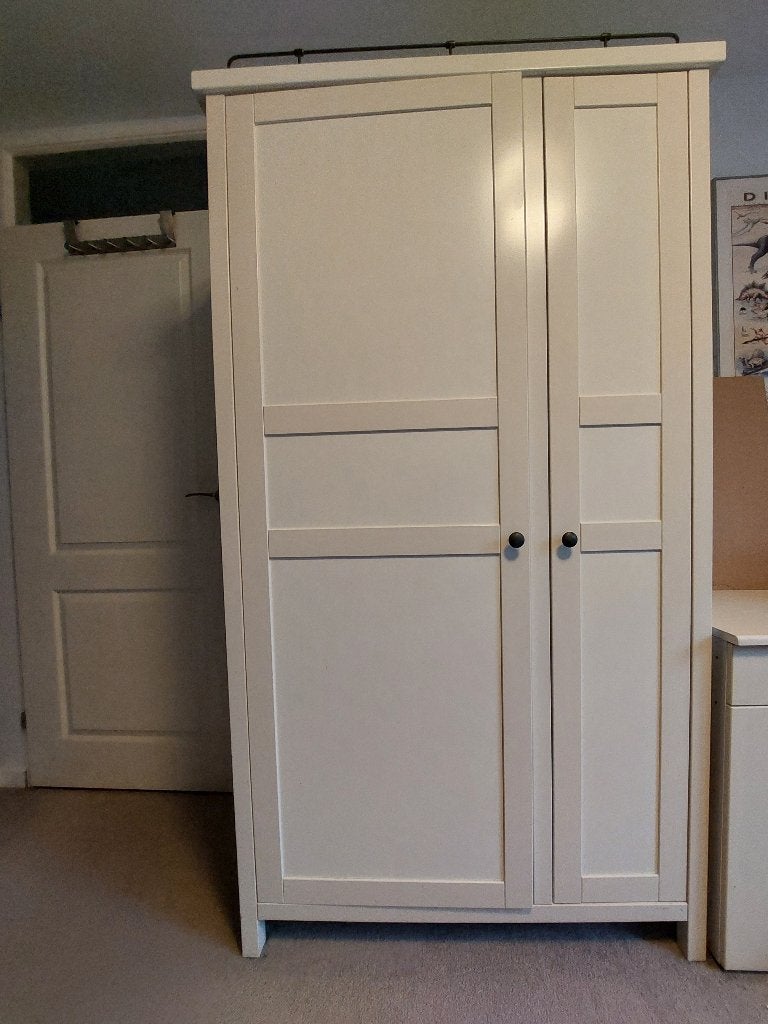 garderobekast Hemnes, Ophalen, Met deur(en), Gebruikt, 100 tot 150 cm
