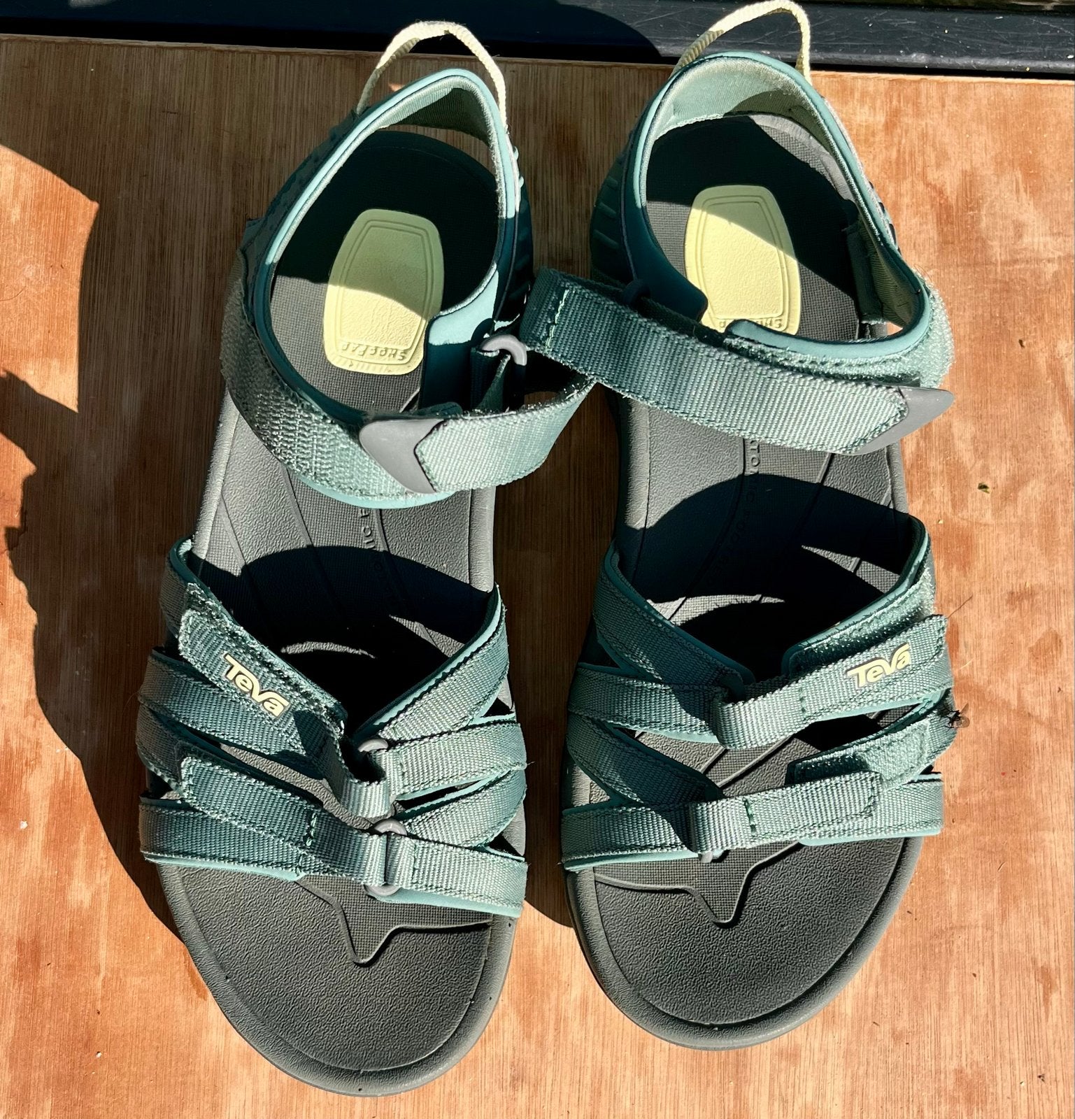 Teva sandalen maat 39, zo goed als nieuw, Ophalen, Zo goed als nieuw, Groen, Sandalen of Muiltjes