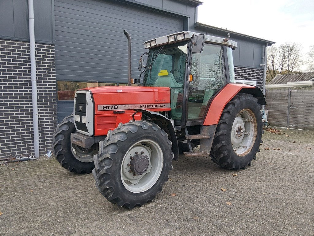 Massey Ferguson 6170 Dynashift, Info@masseyferguson.com, Johann-Georg-Fendt-Straße 4
87616  Marktoberdorf, 5000 tot 7500, Massey Ferguson