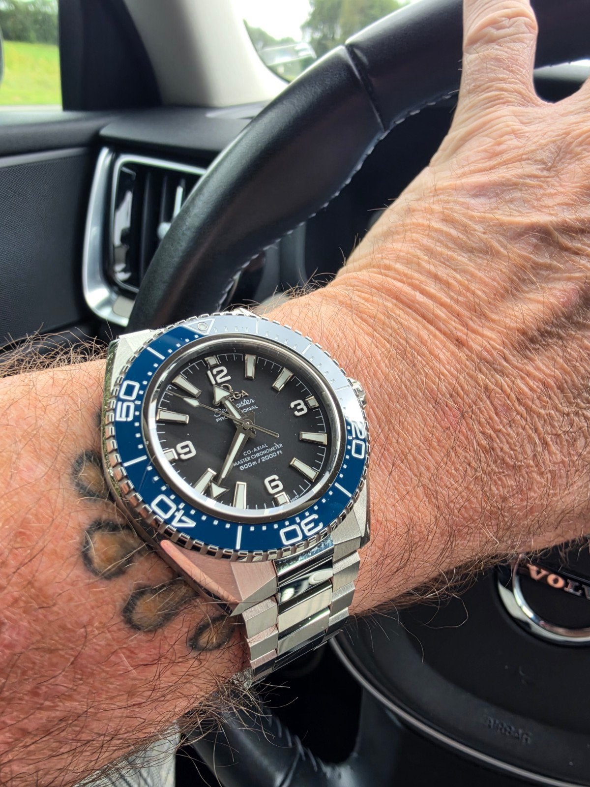 omega planet ocean 600, Ophalen