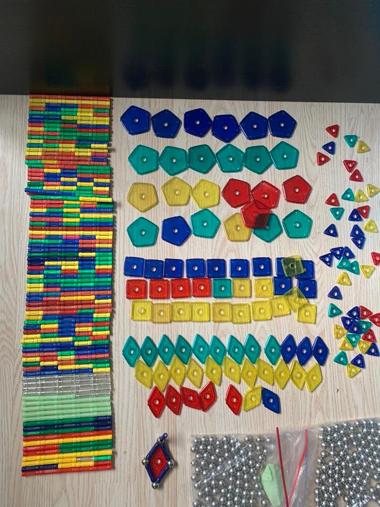 Heel veel magneetstaafjes balletjes en panelen 759 delig, Kinderen en Baby's, Speelgoed | Educatief en Creatief, Ophalen of Verzenden