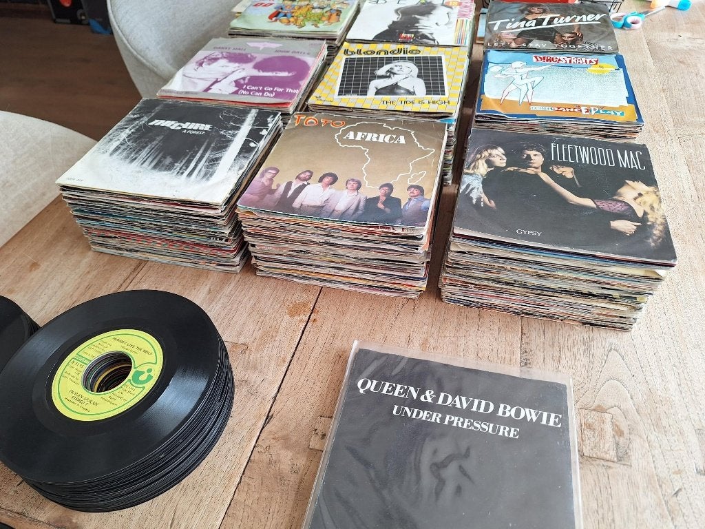 Partij,Pop/Rock,Meeste jaren 80,Toto,Queen,Bowie,U2,+500 St., Cd's en Dvd's, Vinyl Singles, Gebruikt, Pop, Fotohoes, Originele persing