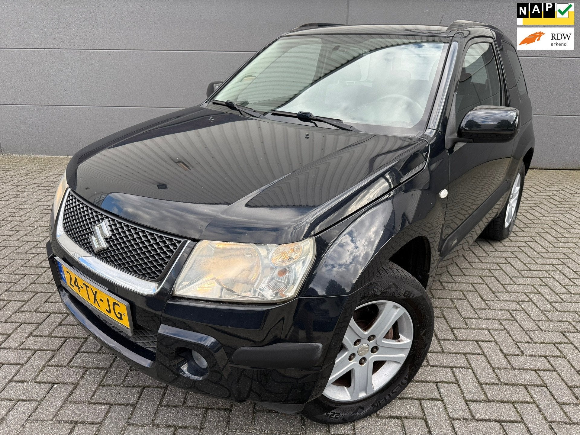 Suzuki Grand Vitara 1.6-16V Exclusive*Climat-Airco*NEW-APK*N, Auto's, Suzuki, 1345 kg, Gebruikt, 4 cilinders, Grand Vitara
