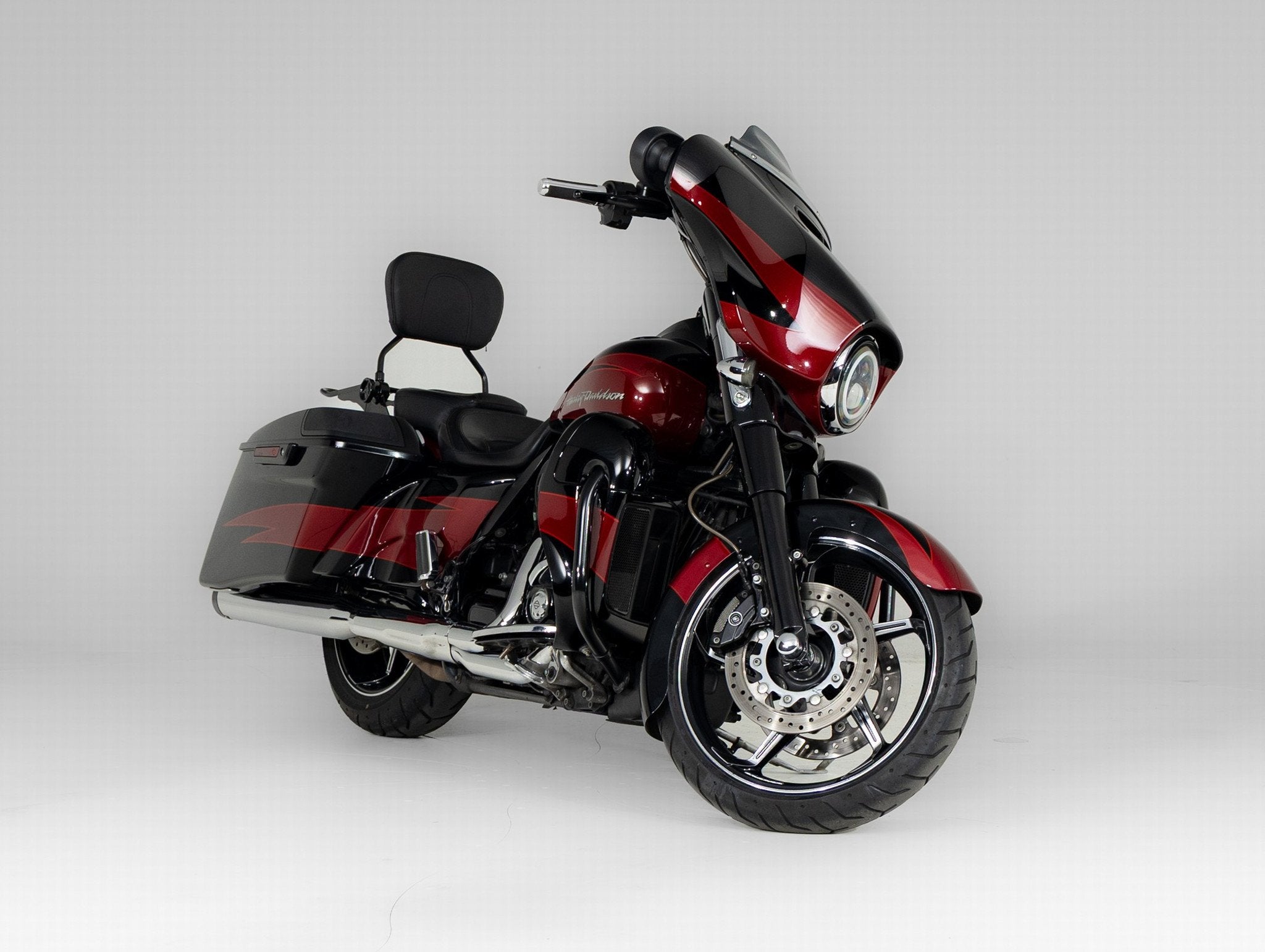 Harley-Davidson CVO Street Glide (bj 2016), Motoren, Motoren | Harley-Davidson, Bedrijf, Meer dan 35 kW, 15 Twelve, 1801 cc