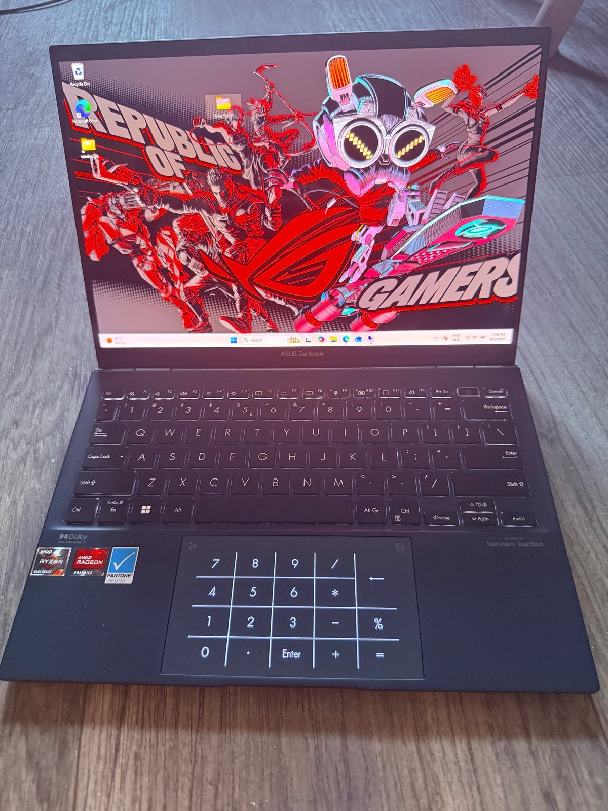 ASUS Zenbook- Oled ,13 inch, Computers en Software, Windows Laptops, Met videokaart, 2 tot 3 Ghz, Qwerty, 13 inch