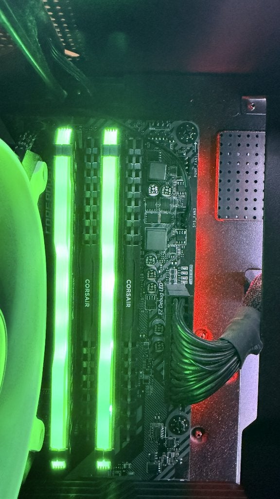 Corsair 32GB ddr 4 (4x 8GB), 32 GB, DDR4, Ophalen of Verzenden, Zo goed als nieuw