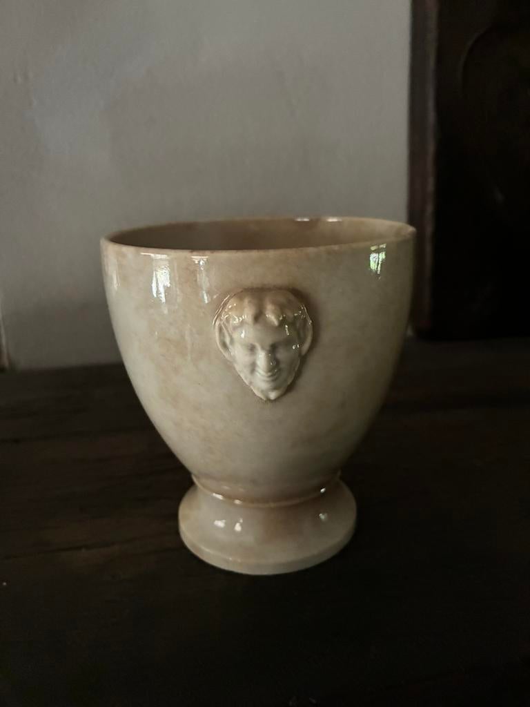 Antiek beboterd potje (3), Ophalen of Verzenden