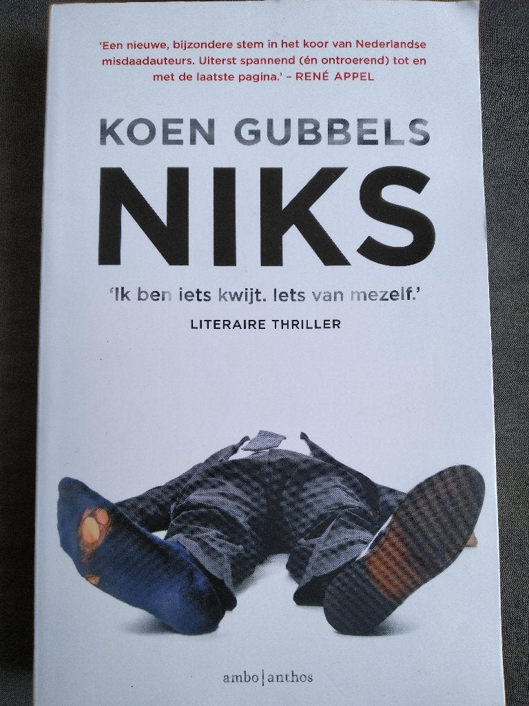 Koen Gubbels - Niks, Boeken, Ophalen of Verzenden, Zo goed als nieuw, Koen Gubbels, Nederland